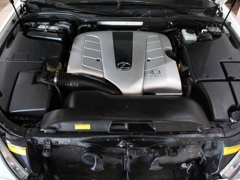 Used 2003 Lexus LS 430 image 10