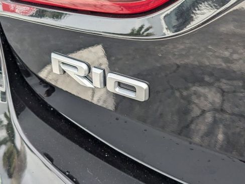 Used 2023 Kia Rio S image 13