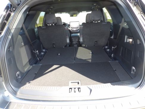 New 2025 Ford Explorer ST image 11