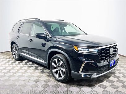 Used 2025 Honda Pilot Elite