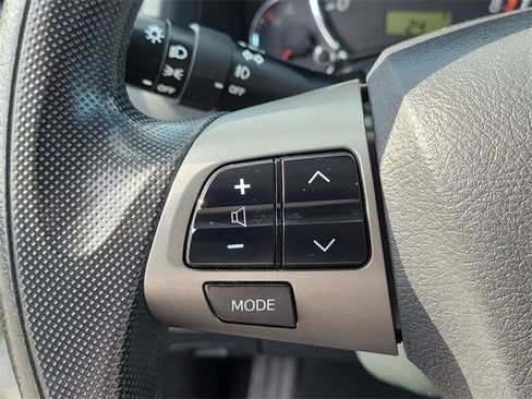 Used 2013 Toyota Corolla S image 21