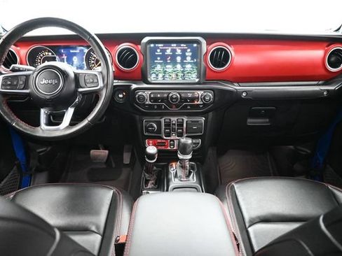 Used 2023 Jeep Gladiator Rubicon w/ LED Lighting Group AWD/4WD image 16