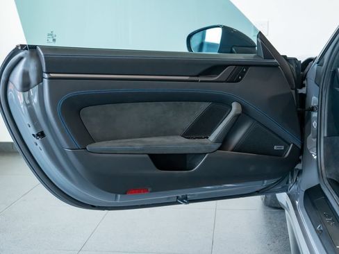 Certified 2026 Porsche 911 GT3 RWD image 12