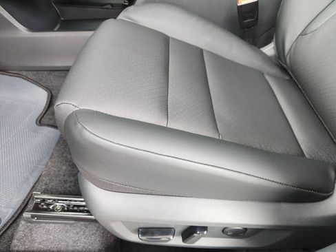 New 2026 Nissan Rogue Dark Armor image 18