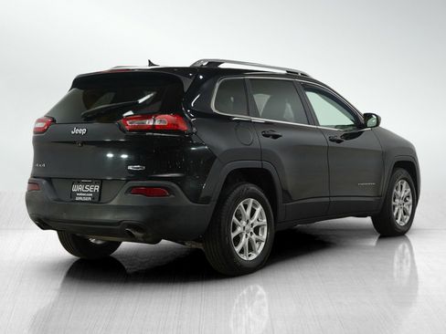 Used 2014 Jeep Cherokee Latitude w/ Comfort/Convenience Group image 5