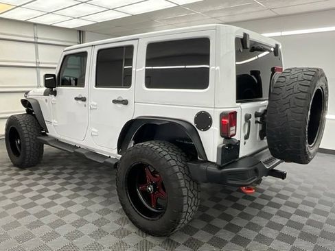 Used 2016 Jeep Wrangler Unlimited Rubicon AWD/4WD image 19