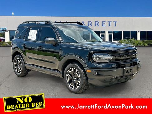 Used 2023 Ford Bronco Sport Outer Banks w/ Tech Package AWD/4WD image 1