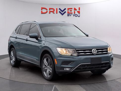 Used 2020 Volkswagen Tiguan SEL image 7