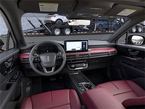 New 2026 Lincoln Corsair Grand Touring AWD/4WD image 9