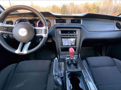 Used 2014 Ford Mustang GT image 14