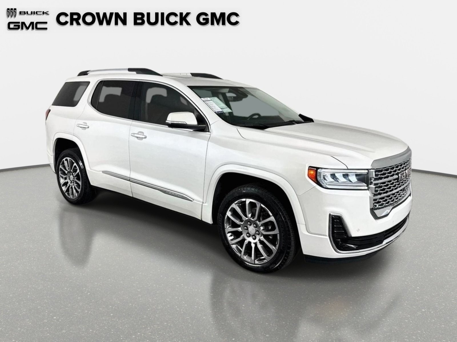 Certified 2023 GMC Acadia Denali w/ Denali Ultimate Package FWD image 3