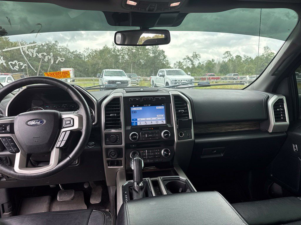 Used 2018 Ford F150 Lariat w/ Equipment Group 502A Luxury AWD/4WD image 12