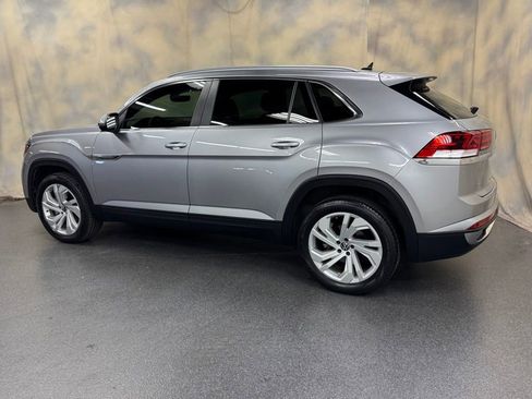 Used 2021 Volkswagen Atlas Cross Sport SEL AWD/4WD image 4