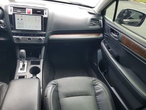 Used 2016 Subaru Outback 2.5i Limited AWD/4WD image 17