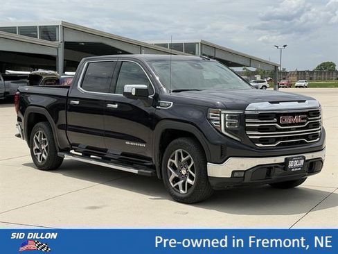 Used 2023 GMC Sierra 1500 SLT w/ SLT Premium Plus Package AWD/4WD image 2
