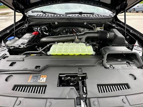 New 2026 Lincoln Navigator L Reserve AWD/4WD image 26
