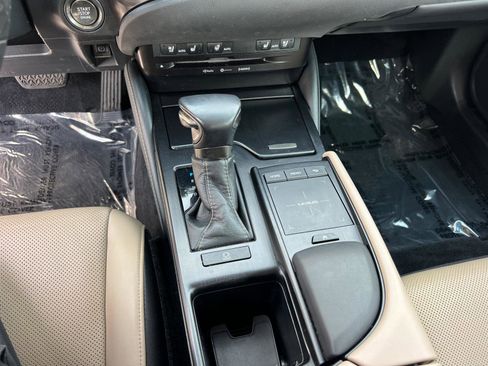 Used 2021 Lexus ES 350 w/ Premium Package image 32