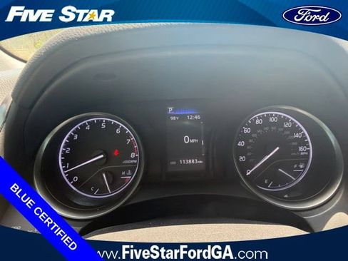 Used 2021 Toyota Camry SE FWD image 16