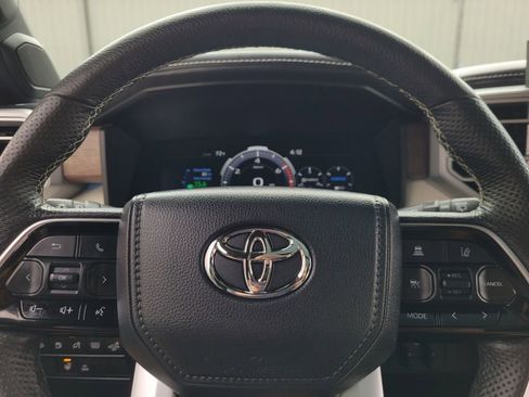 Used 2023 Toyota Sequoia Capstone image 19