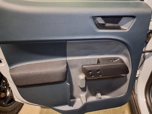 Certified 2025 Ford Maverick XL FWD image 22