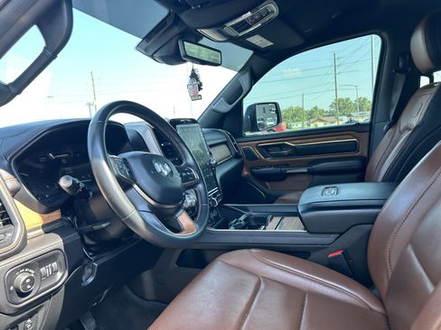 Used 2023 RAM 1500 Limited AWD/4WD image 10