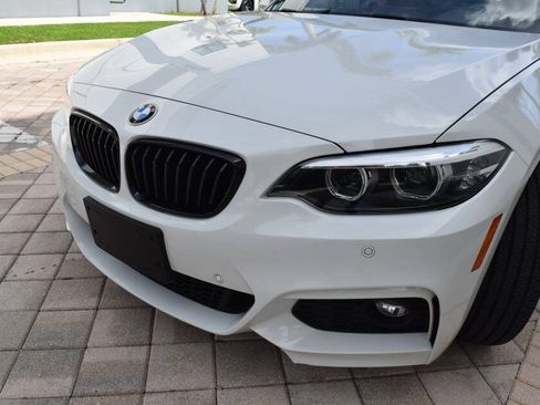 Used 2021 BMW 230i xDrive Convertible AWD/4WD image 10