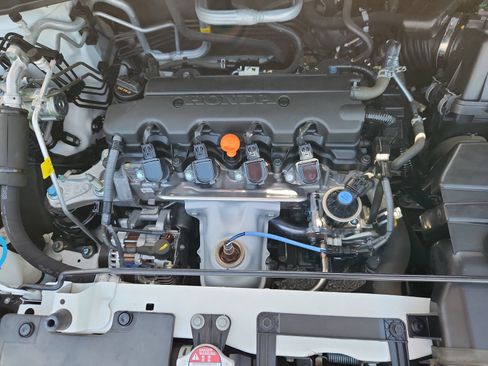 Certified 2022 Honda HR-V Sport image 16