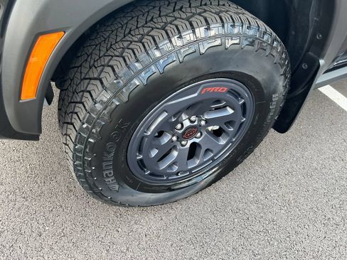 Used 2025 Nissan Frontier PRO-4X w/ Pro Convenience Package AWD/4WD image 9