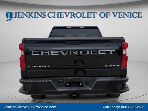 Used 2022 Chevrolet Silverado 1500 Custom w/ Safety Confidence Package RWD image 6