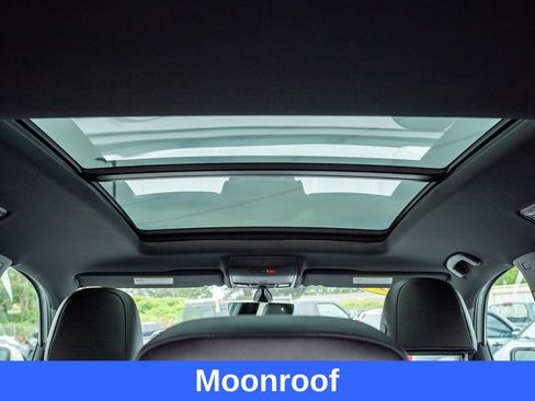 Used 2020 Volkswagen Atlas Cross Sport SE w/ Panoramic Sunroof Package AWD/4WD image 13