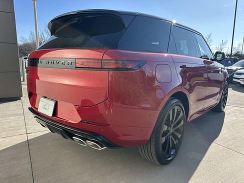 New 2026 Land Rover Range Rover Sport Dynamic SE AWD/4WD image 5