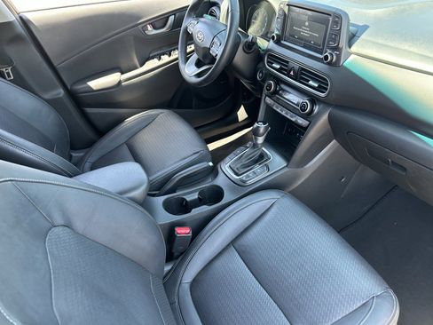 Used 2021 Hyundai Kona Ultimate FWD image 13