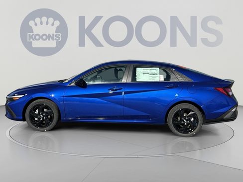 New 2026 Hyundai Elantra Sport FWD image 2