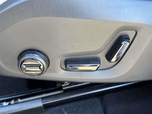 Certified 2026 Volvo XC60 B5 Plus w/ Climate Package image 17