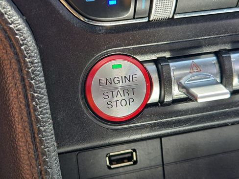 Used 2020 Ford Mustang Premium RWD image 20