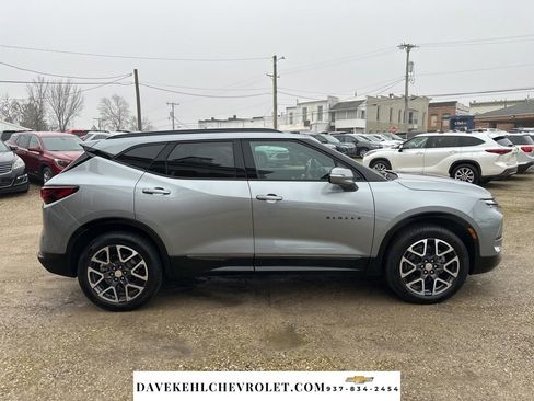 Used 2025 Chevrolet Blazer RS image 6