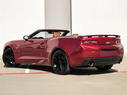 Used 2016 Chevrolet Camaro LT image 15
