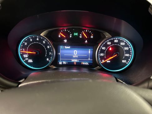 Used 2024 Chevrolet Equinox LT w/ LPO, Floor Liner Package FWD image 16