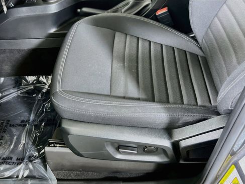 Used 2022 Ford Ranger XLT w/ Equipment Group 302A High image 18