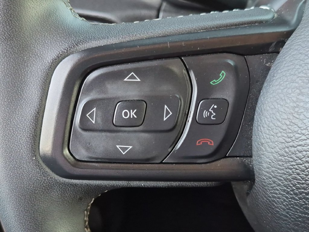 Used 2025 Jeep Wrangler Unlimited Sport AWD/4WD image 21