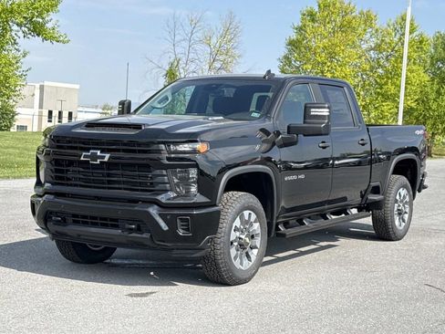 New 2026 Chevrolet Silverado 2500 Custom w/ Custom Value Package AWD/4WD image 15