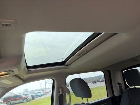 Used 2019 RAM 1500 Warlock AWD/4WD image 30