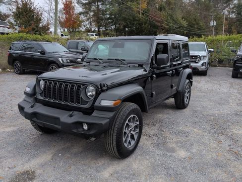 New 2026 Jeep Wrangler Unlimited Sport AWD/4WD image 4