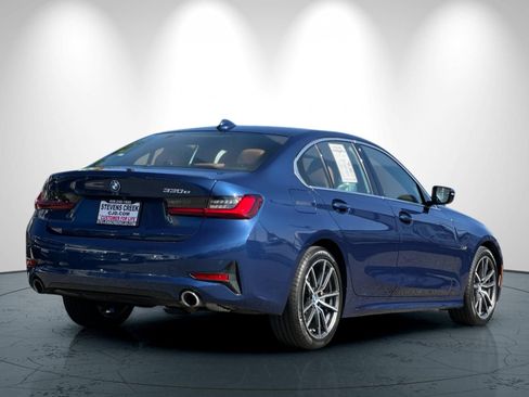 Used 2022 BMW 330e w/ Driving Assistance Package RWD image 4