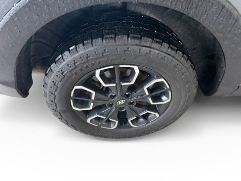 Used 2022 Hyundai Santa Cruz SEL image 16