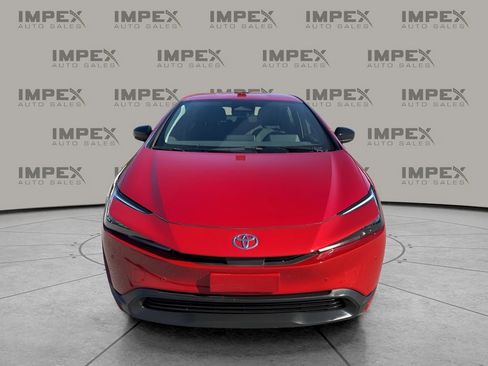 Used 2024 Toyota Prius LE image 8