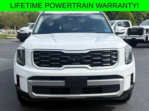 Used 2024 Kia Telluride S AWD/4WD image 3