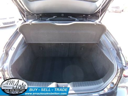 Used 2023 MAZDA MAZDA3 s FWD image 28