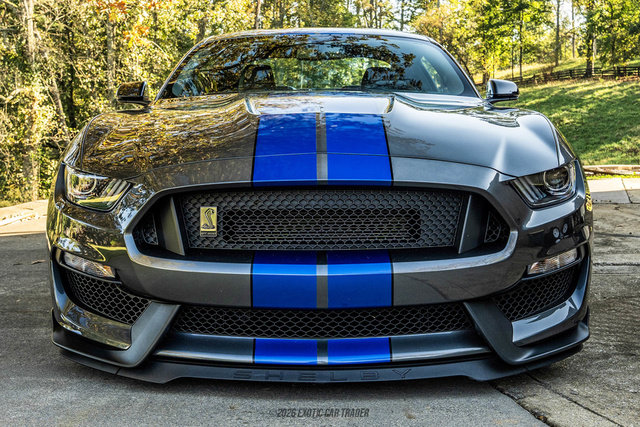 Used 2018 Ford Mustang Shelby GT350 w/ Convenience Package RWD image 12
