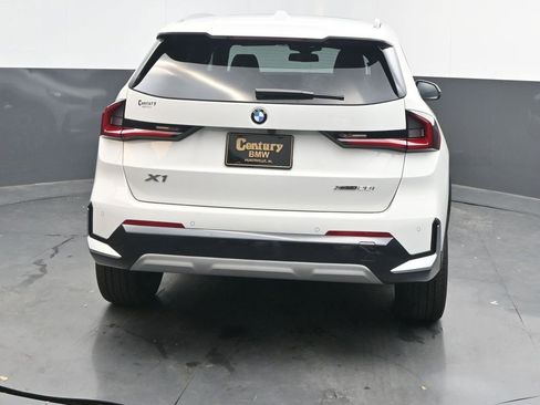 New 2026 BMW X1 xDrive28i w/ Convenience Package image 6